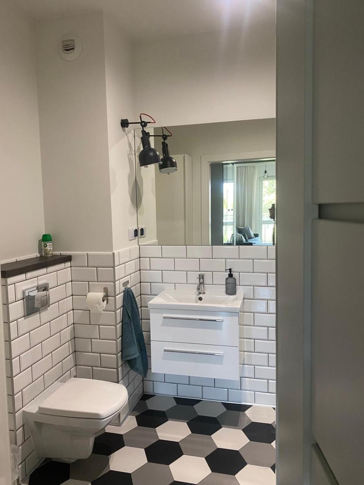 Nad Jeziorem Apartment