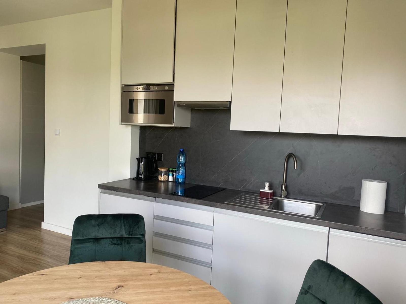 Nad Jeziorem Apartment